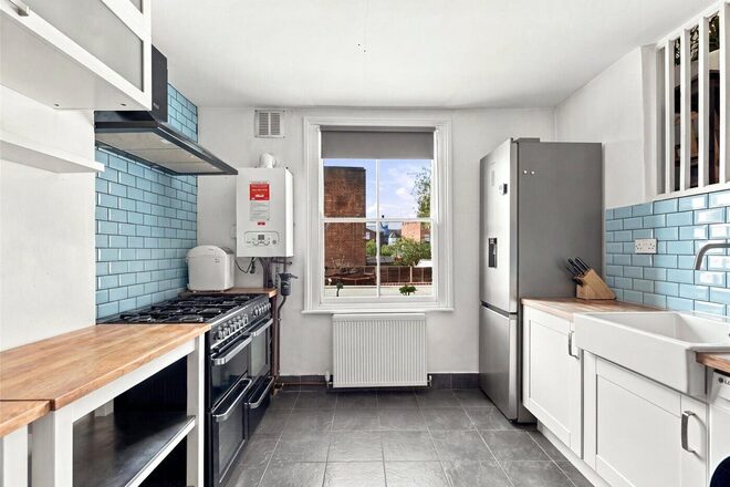 Osbaldeston Road, London, N16