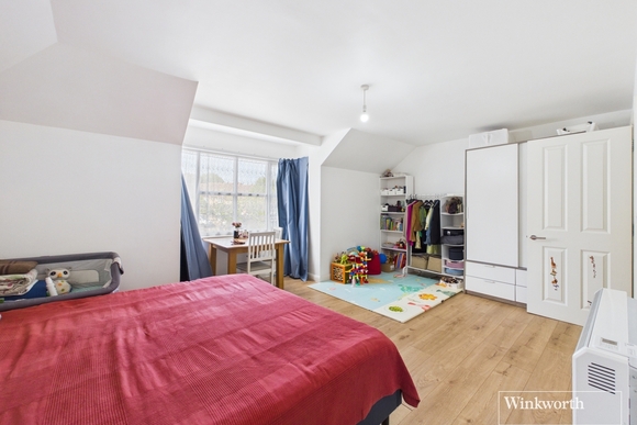 Ammanford Green, London, NW9