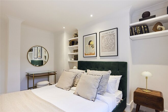 Lordship Lane, East Dulwich, SE22