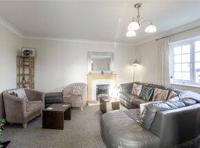 Dainty Grove, Northampton, NN4