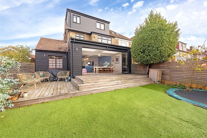Dovedale Road, East Dulwich, SE22