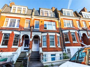 Milton Avenue, London, N6