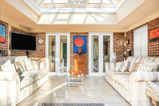 Charters Road, Berkshire, SL5