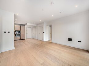 Watermeadow Lane, London, SW6