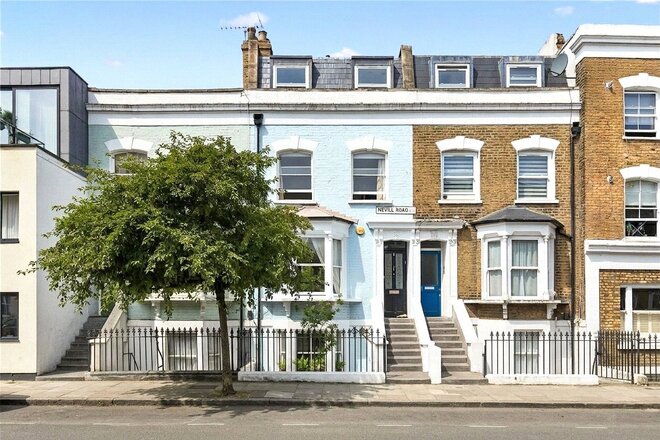 Nevill Road, London, N16
