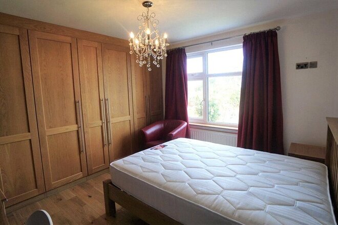 Ferndale Road, Gloucestershire, BS7