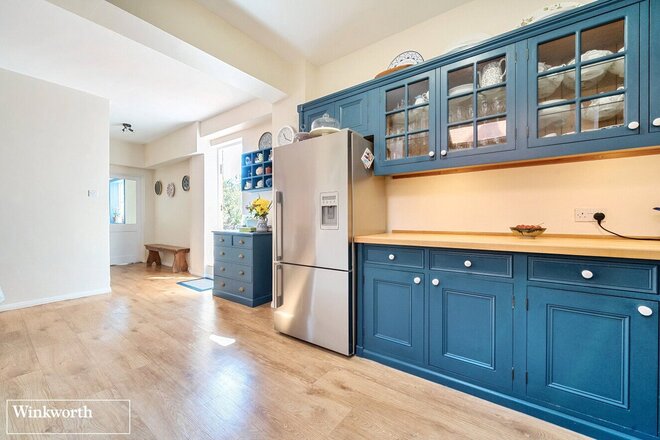 Cliddesden Road, Hampshire, RG21