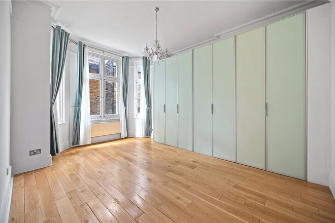 Iverna Court, Kensington, W8