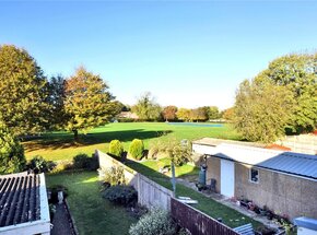 Chipstead Way, Surrey, SM7