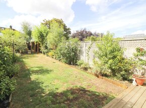 Lymington Avenue, Essex, SS9