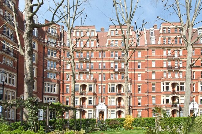 Iverna Court, Kensington, W8