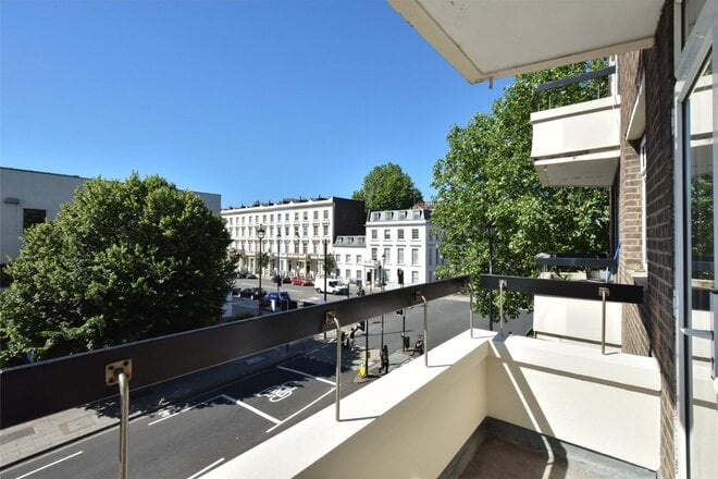 Lupus Street, London, SW1V