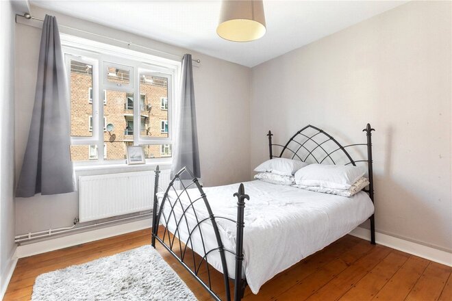 Holdsworth House, London, SW2