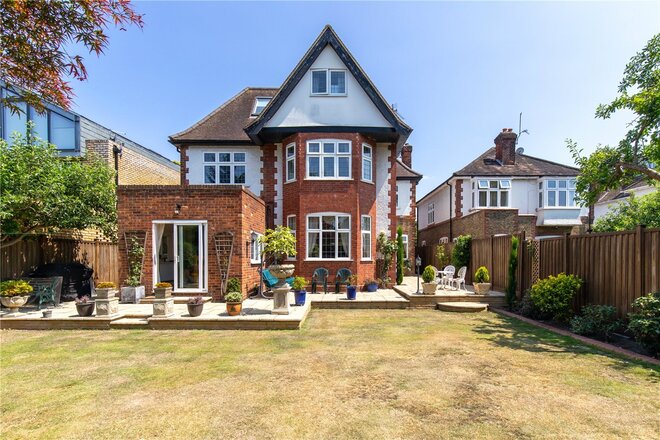 Tring Avenue, Ealing Common, W5