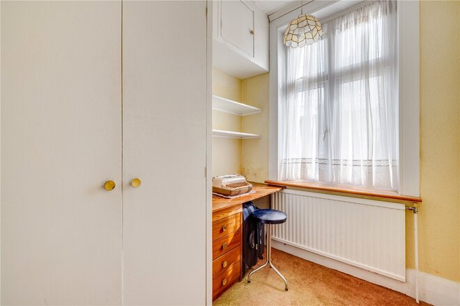 Crabtree Lane, London, SW6
