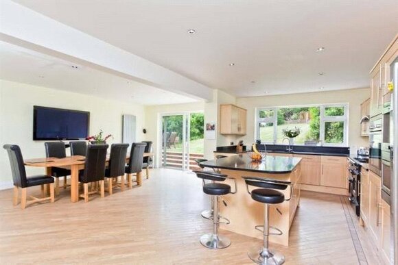 Woodland Drive, Hove, BN3