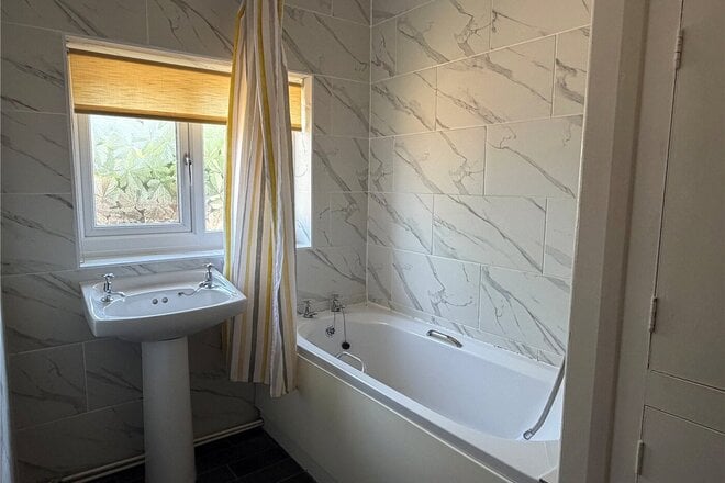 Cornerways, Threekingham, NG34