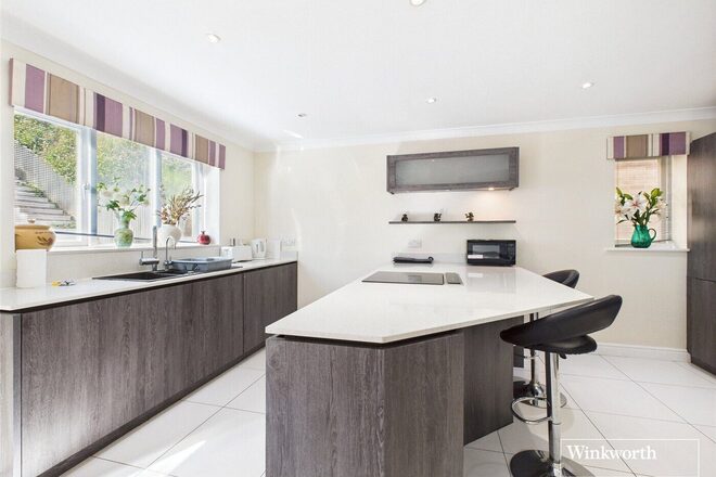 Glenrhondda, Reading, RG4