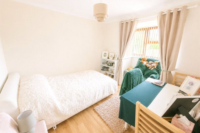 Mandalay Drive, Lincolnshire, PE10