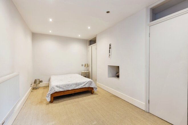 Hewlett Road, Gloucestershire, GL52