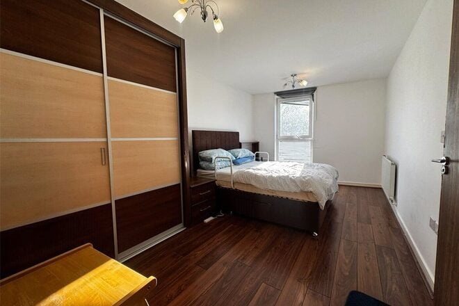 Loch Crescent, Edgware, HA8