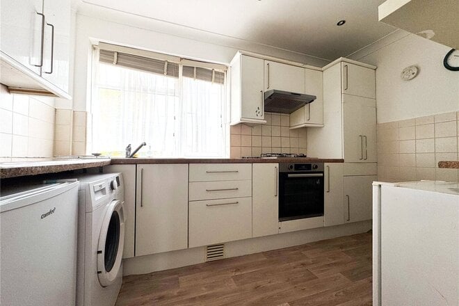 Carr Road, Northolt, UB5