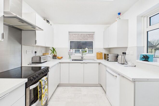 Nymet Avenue, Crediton, EX17
