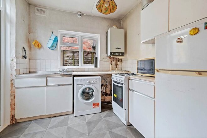 Drayton Road, London, NW10
