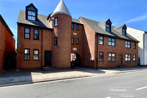 104 Bargates, Dorset, BH23