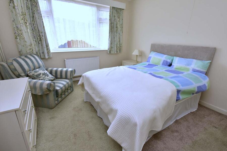 A BEDROOM 1.JPG