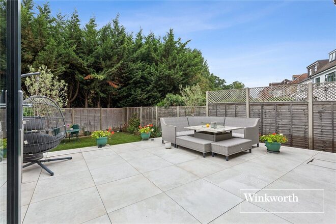 Beechwood Avenue, London, N3