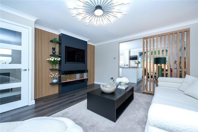 Chatsworth Close, Peterborough, PE6
