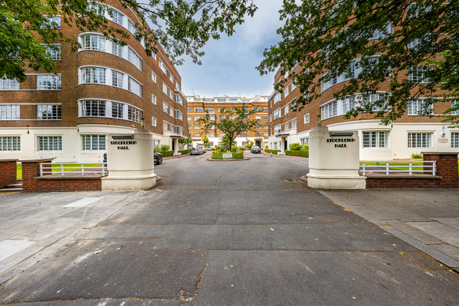 Stockleigh Hall, St John's Wood, NW8