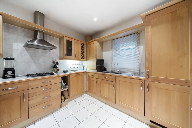 Woodland Crescent, London, SE16