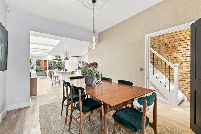 Langroyd Road, London, SW17