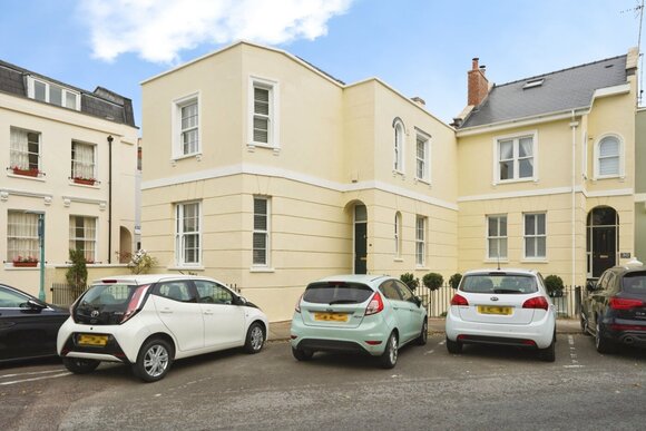 St. Lukes Road, Gloucestershire, GL53
