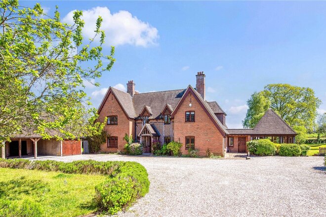 Flexford Road, Near Winchester, SO52