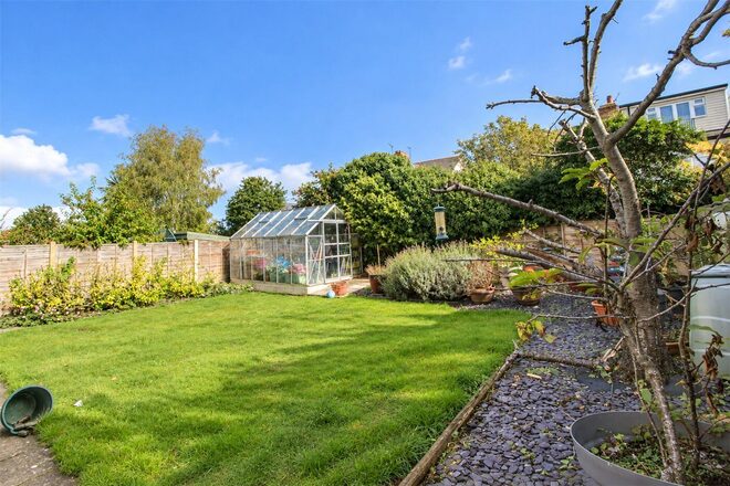 Lord Roberts Avenue, Essex, SS9