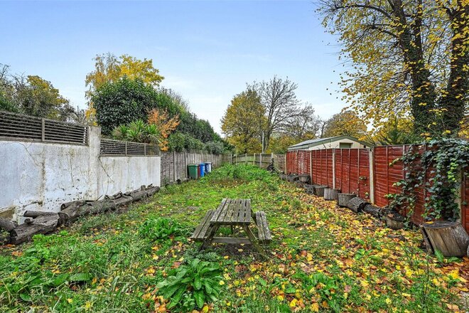 Creffield Road, London, W5