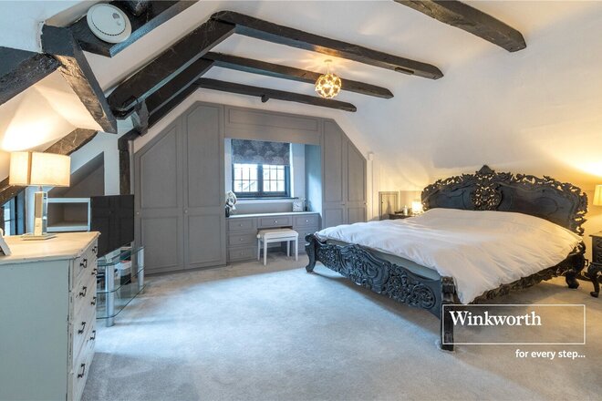 Wimborne Road East, Dorset, BH22