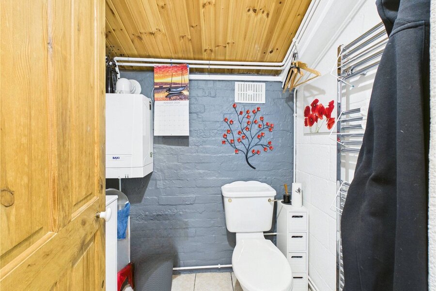 Donwstairs Wc