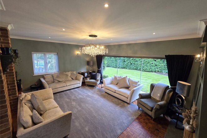 Fox Hill, Reading, RG7