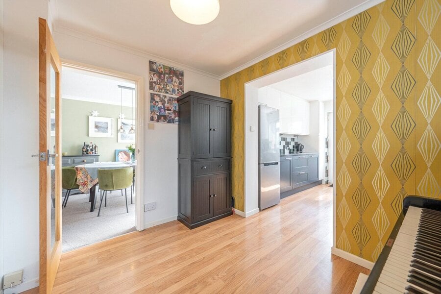 Open Plan To Kitchen