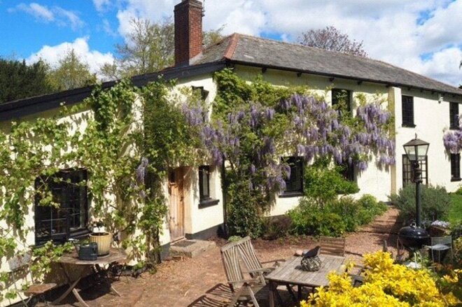 Barton Cottage, Exeter, EX2