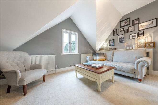 Canfield Place, London, NW6