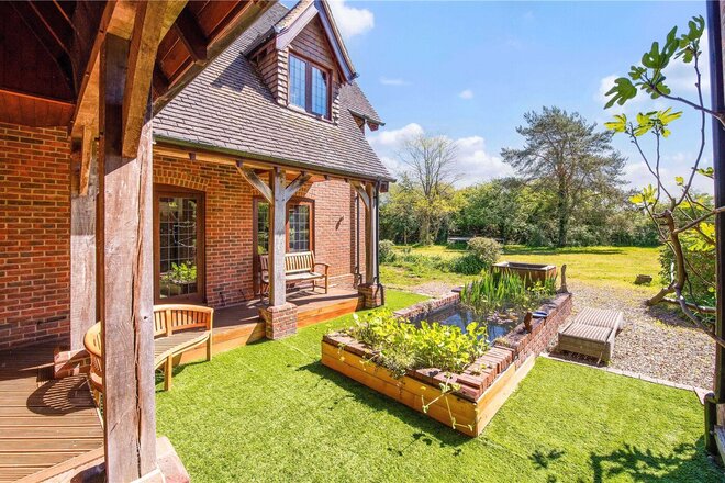 Flexford Road, Near Winchester, SO52