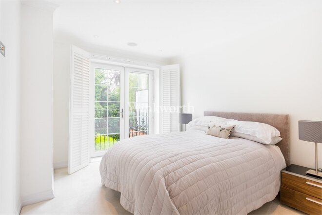 Bayview House, Enfield, EN2