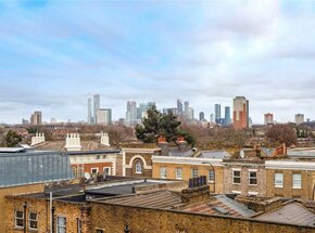 New Cross Road, London, SE14