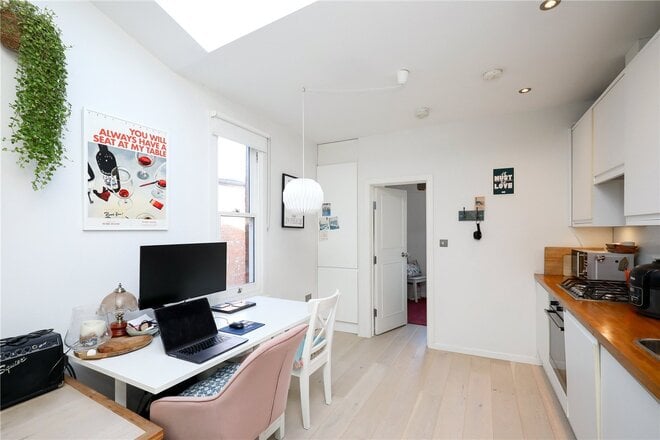 Hereford Road, London, W3