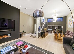 Dunworth Mews, London, W11